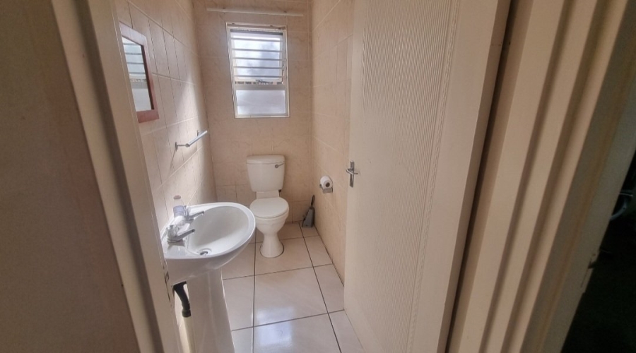 3 Bedroom Property for Sale in Baysvalley Free State